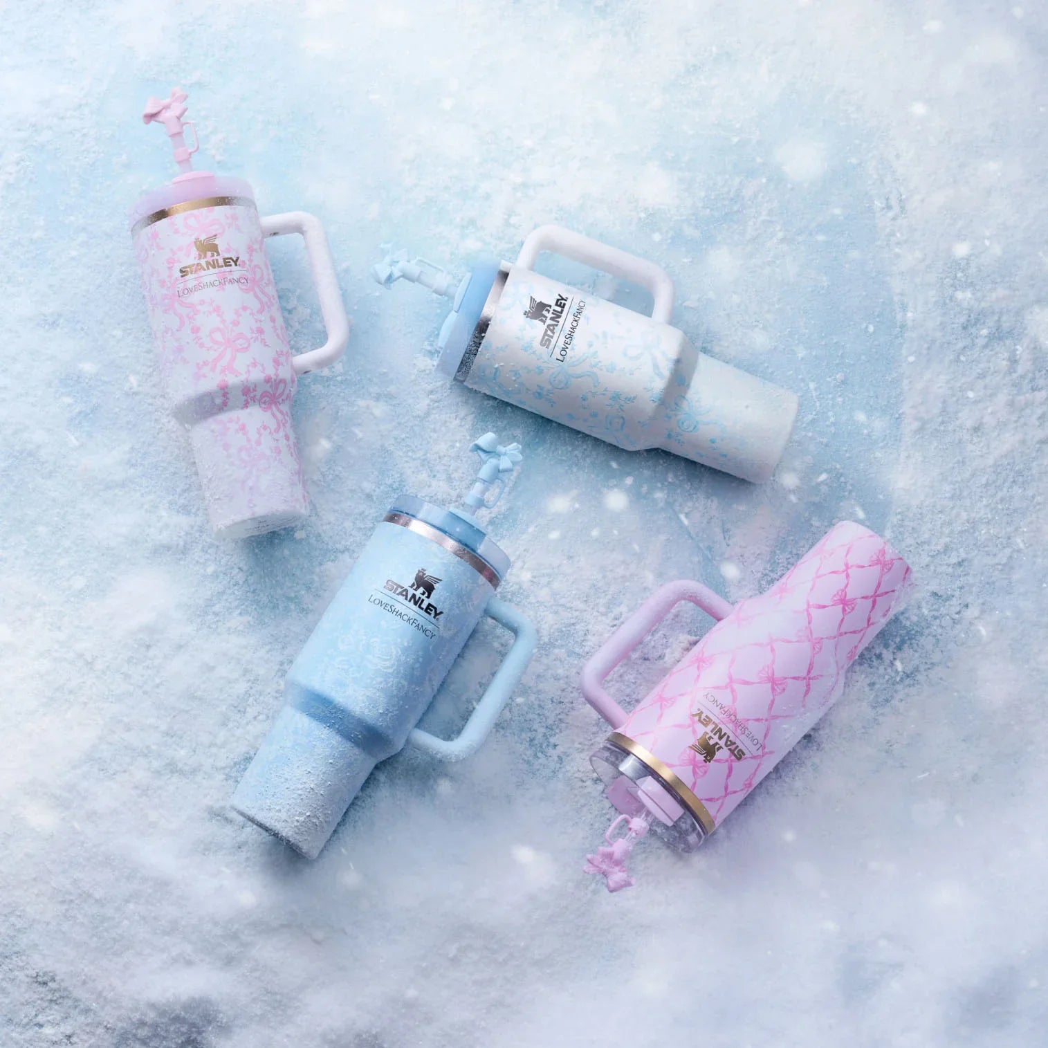 STANLEY THE QUENCHER "LOVESHACKFANCY" KOLEKSİYONU | 1.18L - Alpine Blue